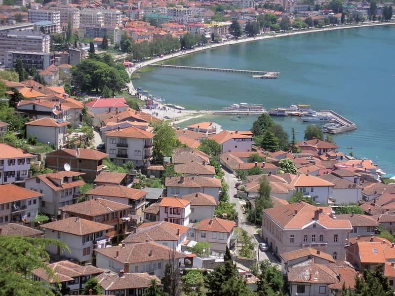 City tour Ohrid - Meeting at St. Clement Square and getting your bearings