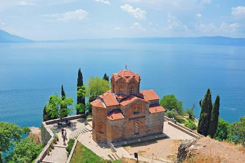 From Skopje: Full-Day Group Tour to the UNESCO City of Ohrid - Samoil’s Fortress for 360-Degree Views of Ohrid