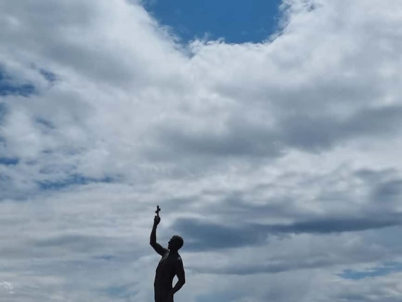 From Tirana: North Macedonia, Lake Ohrid and Saint Naum Tour - Old Town time: photos, local shops, and a slower look at daily life