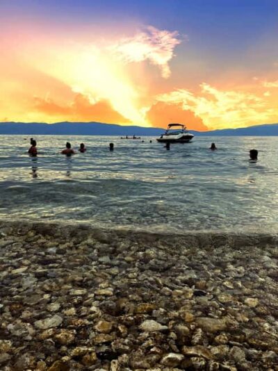 Lake Ohrid: Boat tour Bay of Bones, Sv. Naum with BBQ
