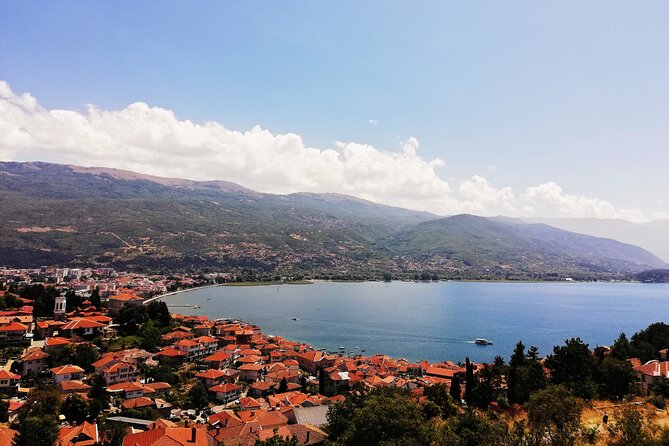 Macedonia round trip - from Skopje - The winery lunch and 3-wine tasting that actually fits the route