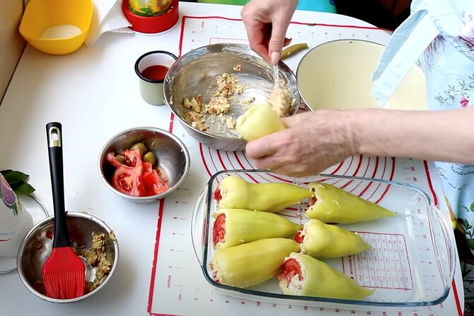 Ohrid cooking classes - The food lessons, from dough kneading to a full lunch