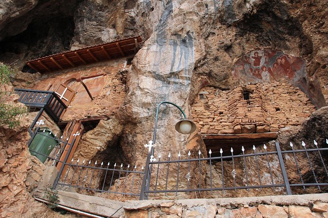 Struga, cave churches and Vevchani springs tour from Ohrid - Vevčani Springs at 900 meters: water pouring out of cave openings
