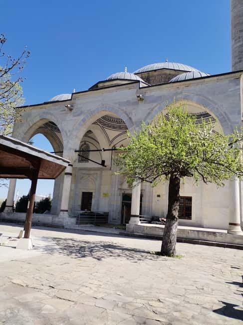 Walking In Skopje - Key Things to Know Before You Walk Skopje