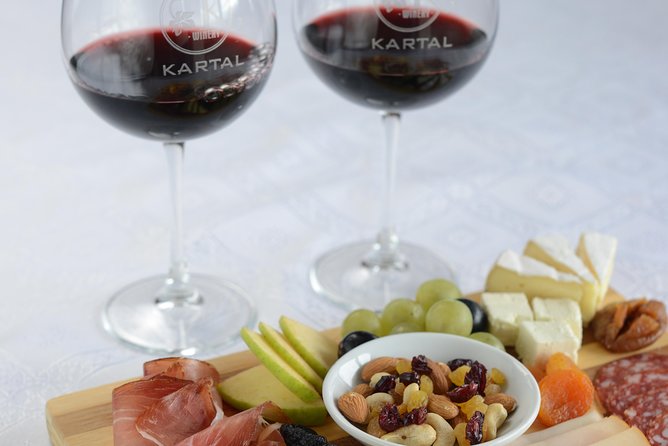 Wine Tasting Tour in Family winery Kartal in Skopje - English hosting and how to get the most out of the explanations
